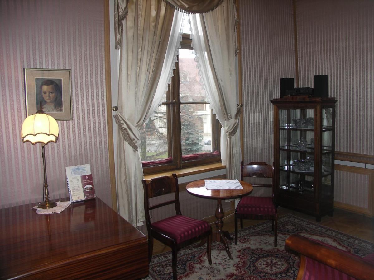 Hotel Zamek Pultusk Dom Polonii エクステリア 写真
