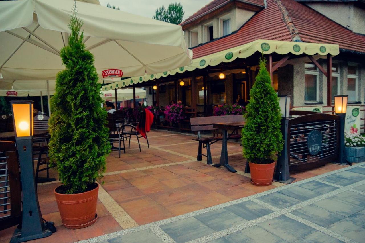 Hotel Zamek Pultusk Dom Polonii エクステリア 写真