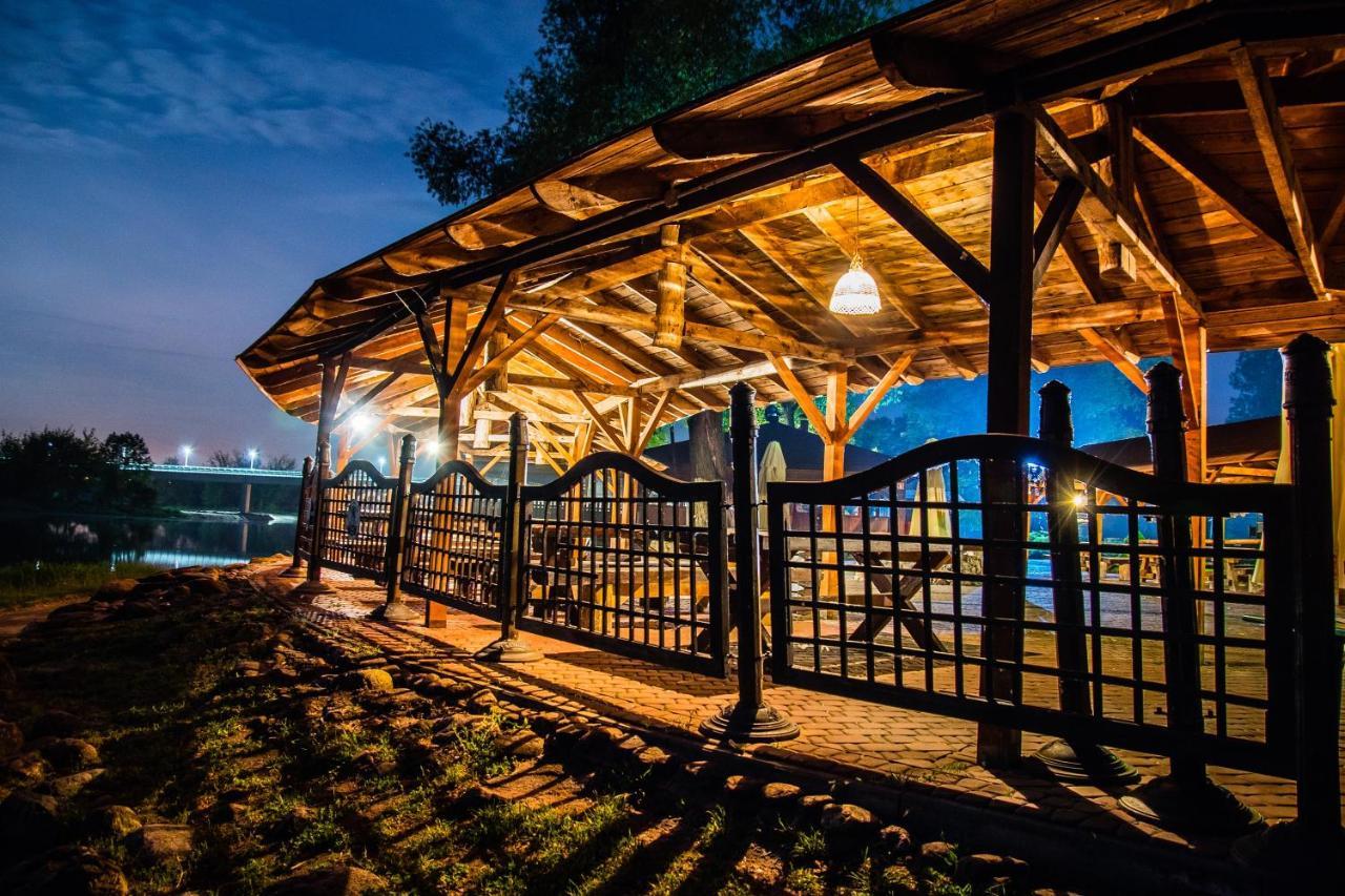 Hotel Zamek Pultusk Dom Polonii エクステリア 写真